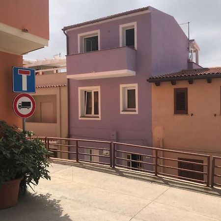 Bella'S House Apartment กัสเตลซาร์โด ภายนอก รูปภาพ